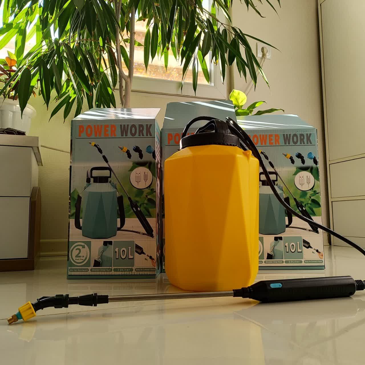 سمپاش شارژی 10 لیتری وارداتی پاورورک power work همراه کابل شارژ لانس تلسکوپی استیل کارواش شارژی 10 لیتری بدنه مواد نو